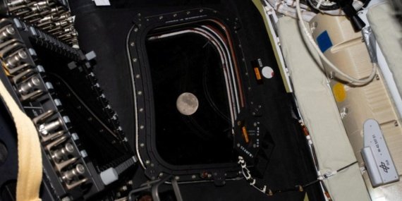 Artemis II Ekibi Dünya'dan En Uzak Mesafeyi Geride Bıraktı