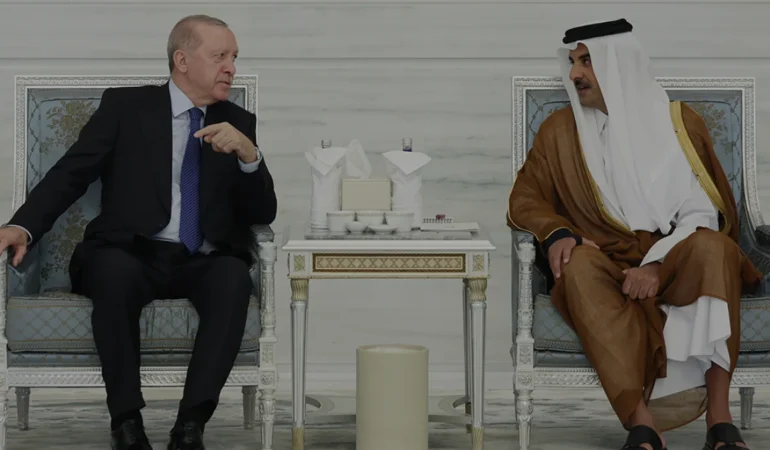 Cumhurbaşkanı Erdoğan Katar Emiri Temim ile Doha’da bir araya geldi