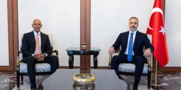 Dışişleri Bakanı Hakan Fidan'dan ABD'li Temsilci Tom Barrack'a Resmi Kabul