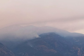 Kaş'taki Orman Yangını Söndürüldü