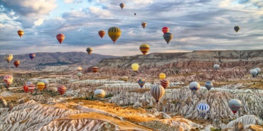 Turizm geliri yılın ikinci çeyreğinde 15,9 milyar dolar oldu