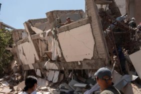 Kolombiya'da 7,4 Büyüklüğündeki Depremde Ölü Sayısı 169'a Yükseldi 4 Kolombiya'da 7,4 Büyüklüğündeki Depremde Ölü Sayısı 169'a Yükseldi