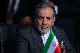 İran Dışişleri Bakanı Erakçi: Hem Savaşta Hem Diplomaside Zafer Kazandık 6 İran Dışişleri Bakanı Erakçi: Hem Savaşta Hem Diplomaside Zafer Kazandık