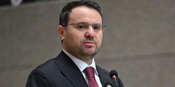 Adalet Bakanı Gürlek: Herkes Kanunların Önünde Eşittir 7 Adalet Bakanı Gürlek: Herkes Kanunların Önünde Eşittir