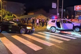 Bartın'da otomobil ile polis aracı çarpıştı