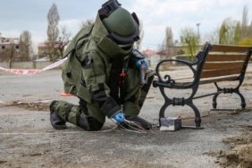 Berlin'de İkinci Dünya Savaşı'ndan kalma bomba bulundu 1 Berlin'de İkinci Dünya Savaşı'ndan kalma bomba bulundu