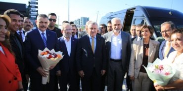 İçişleri Bakanı Çiftçi ve Gençlik ve Spor Bakanı Bak Diyarbakır'da 22 İçişleri Bakanı Çiftçi ve Gençlik ve Spor Bakanı Bak Diyarbakır'da