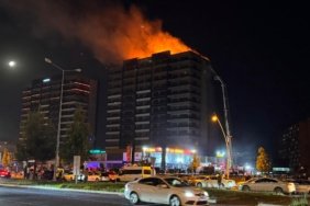 Diyarbakır'da plazada çıkan yangın söndürüldü