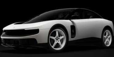 Ferrari'nin ilk elektrikli otomobili 40 milyon dolara satıldı 13 Ferrari'nin ilk elektrikli otomobili 40 milyon dolara satıldı