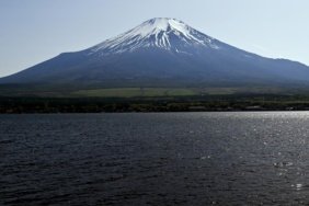 Japonya'da bir baba, Fuji Dağı'na tırmanmak için 7 yaşındaki çocuğunu 2 bin metrede yalnız bıraktı 2 Japonya'da bir baba, Fuji Dağı'na tırmanmak için 7 yaşındaki çocuğunu 2 bin metrede yalnız bıraktı