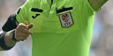 Süper Lig'in İlk Haftası için Hakemler Belli Oldu 14 Süper Lig'in İlk Haftası için Hakemler Belli Oldu