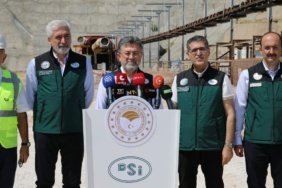 Bakan Yumaklı: Silvan Barajı, Türkiye'nin ve Avrupa'nın en önemli mühendislik yapılarından biri 5 Bakan Yumaklı: Silvan Barajı, Türkiye'nin ve Avrupa'nın en önemli mühendislik yapılarından biri