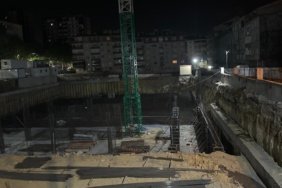 İstanbul'da İnşaat Alanında Toprak Kayması: Yol Trafiğe Kapatıldı