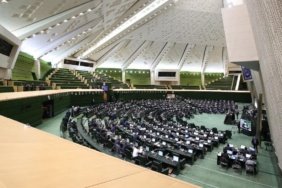 İran Meclisi Hürmüz Boğazı'na İlişkin Yeni Yasa Hazırlığını Sürdürüyor 6 İran Meclisi Hürmüz Boğazı'na İlişkin Yeni Yasa Hazırlığını Sürdürüyor