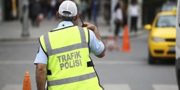 İstanbul'da Yarın Trafiği Etkileyecek Kapanmalar 15 İstanbul'da Yarın Trafiği Etkileyecek Kapanmalar