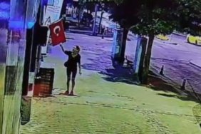 Türk Bayrağını Ateşe Veren Şüpheli Tutuklandı 1 Türk Bayrağını Ateşe Veren Şüpheli Tutuklandı