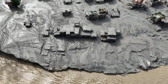 Nepal'deki selde can kaybı 270'e çıktı 7 Nepal'deki selde can kaybı 270'e çıktı
