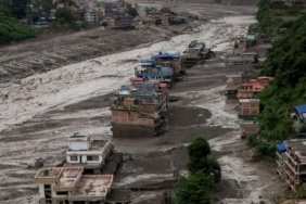 Nepal'de meydana gelen selde hayatını kaybedenlerin sayısı 95'e yükseldi