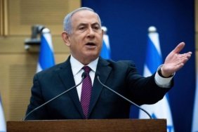Netanyahu, 27 Ekim seçimleri öncesinde sert söylemlerle oy peşinde 6 Netanyahu, 27 Ekim seçimleri öncesinde sert söylemlerle oy peşinde