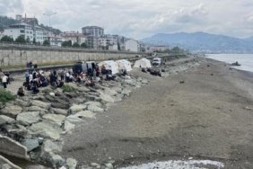 Rize'de denizde kaybolan çocuğu arama çalışmaları sürüyor