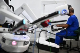 Mavi Vatan'da bir ilk: TCG Anadolu'da robotik cerrahi denemesi yapıldı