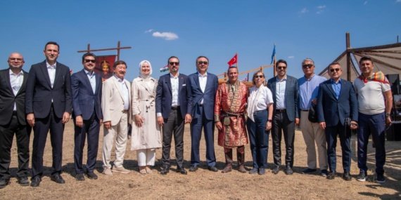 Türk Dünyası Macaristan'da Bir Araya Geldi 8 Türk Dünyası Macaristan'da Bir Araya Geldi
