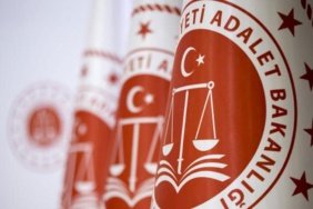 Adalet Bakanı Gürlek: Vatandaşların adalet hizmetlerine erişimini kolaylaştıracak adımlar atıyoruz 4 Adalet Bakanı Gürlek: Vatandaşların adalet hizmetlerine erişimini kolaylaştıracak adımlar atıyoruz