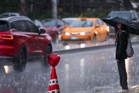 Yeni Haftada Türkiye'yi Soğuk ve Yağışlı Hava Bekliyor