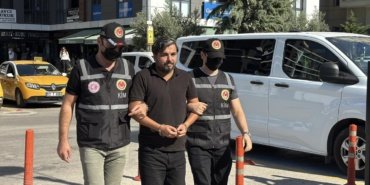 Tır Dorsesinde Yakalanan Arif Kocabıyık Hakkında Tutuklama Kararı Çıktı 16 Tır Dorsesinde Yakalanan Arif Kocabıyık Hakkında Tutuklama Kararı Çıktı
