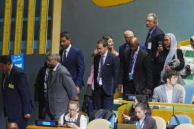 İsrail basını: Netanyahu kendisini dinlemeyen bir dünyaya kibirli ve vizyondan yoksun bir konuşma yaptı 4 İsrail basını: Netanyahu kendisini dinlemeyen bir dünyaya kibirli ve vizyondan yoksun bir konuşma yaptı