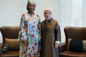 Emine Erdoğan, Sierra Leone Cumhurbaşkanı eşiyle Türkevi'nde buluştu 1 Emine Erdoğan, Sierra Leone Cumhurbaşkanı eşiyle Türkevi'nde buluştu