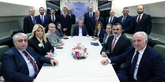 Erdoğan: ŞİT Üyeliğimiz Batı ile Kesinti Değil, 360 Derecelik Vizyonumuzun Bir Parçası 9 Erdoğan: ŞİT Üyeliğimiz Batı ile Kesinti Değil, 360 Derecelik Vizyonumuzun Bir Parçası