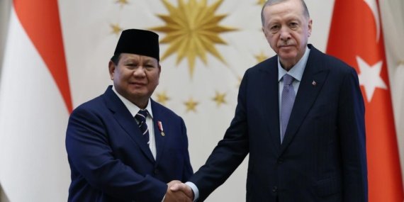 Erdoğan ile Endonezya Lideri Subianto Arasında Telefon Görüşmesi Gerçekleşti 11 Erdoğan ile Endonezya Lideri Subianto Arasında Telefon Görüşmesi Gerçekleşti