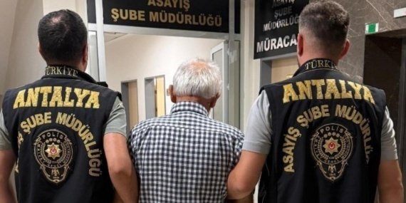 Antalya'da 157 Yıl Hapis Cezası Olan Kaçak Hükümlü Ele Geçirildi