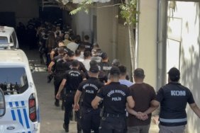 Gaziantep'te organize suç şebekesine yönelik gözaltına alınan 18 kişi cezaevine gönderildi 6 Gaziantep'te organize suç şebekesine yönelik gözaltına alınan 18 kişi cezaevine gönderildi