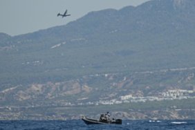 Girne açıklarında denize dönen geminin yer tespiti yapıldı