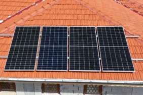Türkiye'de çatıların 120 gigavatlık güneş potansiyeli bulunuyor