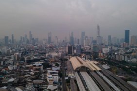 Bangkok'ta yağış kaynaklı sel felaketi: 50 ilçe de afetzara dönüştü 5 Bangkok'ta yağış kaynaklı sel felaketi: 50 ilçe de afetzara dönüştü