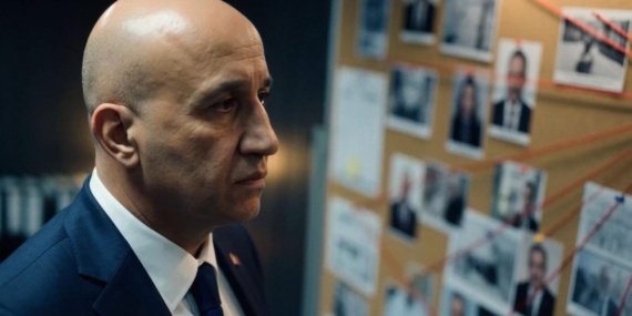 Türkiye'de Yapay Zeka ile Üretilen İlk Uzun Metraj Film: İnfaz 8 Türkiye'de Yapay Zeka ile Üretilen İlk Uzun Metraj Film: İnfaz