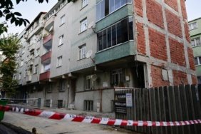 Sultangazi'de Hasarlı İki Bina Boşaltıldı 6 Sultangazi'de Hasarlı İki Bina Boşaltıldı