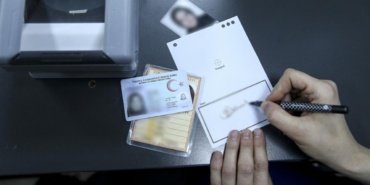 Vatandaşlık Skandalında İkinci Dalga: 72 Kişi Gözaltında, 30 Şirkete Kayyum 14 Vatandaşlık Skandalında İkinci Dalga: 72 Kişi Gözaltında, 30 Şirkete Kayyum
