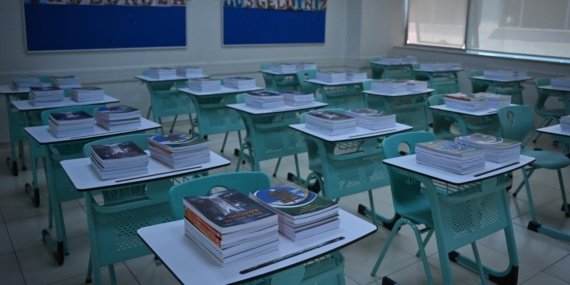 Yeni eğitim yılına hazırlık: Milyonlarca ücretsiz ders kitabı sınıflarda 8 Yeni eğitim yılına hazırlık: Milyonlarca ücretsiz ders kitabı sınıflarda