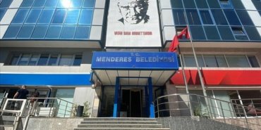 Menderes Belediyesi'ndeki yolsuzluk soruşturmasında 7 kişi cezaevine gönderildi