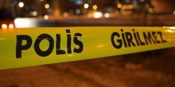 Korkuteli'nde Aile İçinde Kanlı Saldırı: 3 Kişi Hayatını Kaybetti 10 Korkuteli'nde Aile İçinde Kanlı Saldırı: 3 Kişi Hayatını Kaybetti