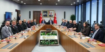 İçişleri ve Gençlik Bakanları, 81 İl Valisiyle Yurt Güvenliği Brifinginde Bir Araya Geldi