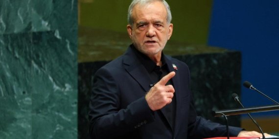 İran Lideri BM Genel Kurulu'nda Hem Diplomatik Çözümü Hem de Savunma Azmini Vurguladı