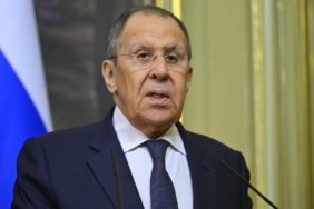 Lavrov: Batılı güçler Rusya'ya karşı askeri hamleler için zemin hazırlıyor