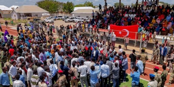 Somali'de Türkiye'ye Destek için Büyük Kutlamalar