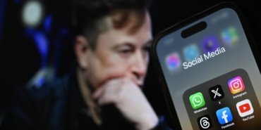 Elon Musk belgeselinin tanıtım kampanyası sosyal medyada engellemeyle karşılaştı