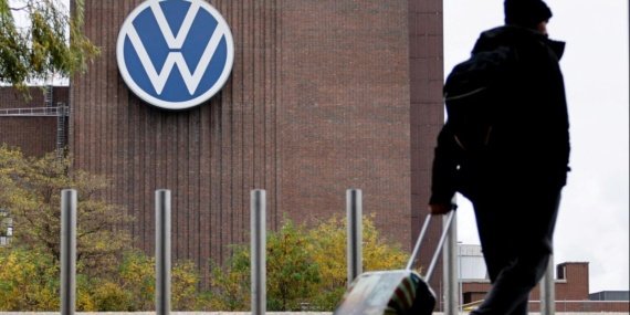 Volkswagen 2030 yılına kadar 100 bin çalışanını işten çıkaracağını duyurdu 10 Volkswagen 2030 yılına kadar 100 bin çalışanını işten çıkaracağını duyurdu